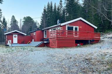 Hus  Trongsundet