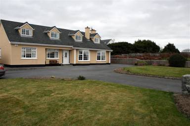 Bed and breakfast  Kilcaimin