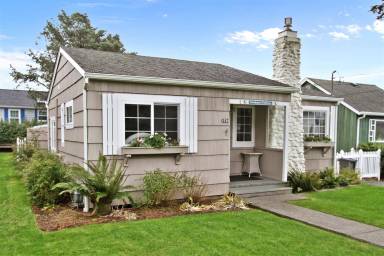 Airbnb  Cannon Beach