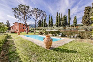 Ferienhaus mit Pool für 5 Gäste mit Hund in Capannori, Toskana