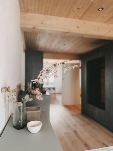 NoHo Stay - stilvolle und moderne Ferienwohnungen am Bodensee in Wasserburg am Bodensee