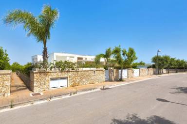 Casa Otranto
