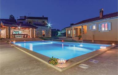 Casa  Jakomići