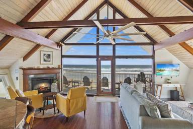 279 m² House