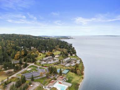 Condo  Port Ludlow