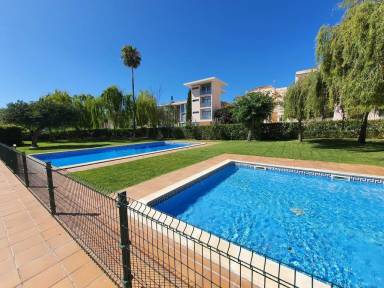 Family-friendly ample holiday apartment with private pool, barbecue & terrace