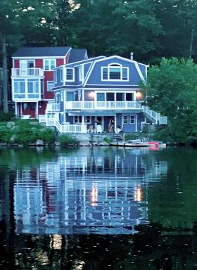 House  Lake Sunapee