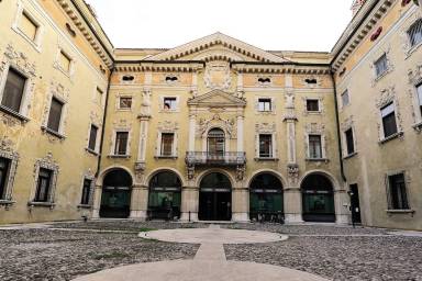 Casa Mantova