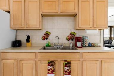House Kitchen Independence