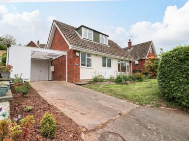 130 m² Cottage
