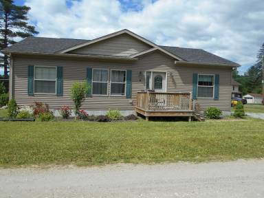 House  Adirondack