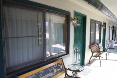 Motel Trout Creek