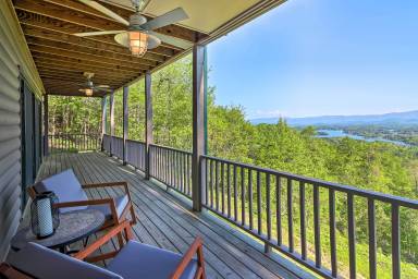 House Hiawassee