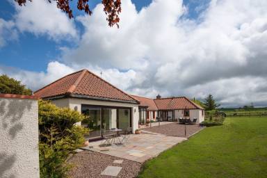 Child-friendly wonderful cottage with terrace, garden & barbeque | Nature view | Pets are welcome