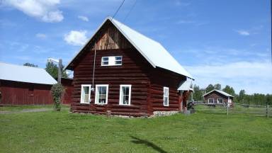 Bed and breakfast  Lone Butte