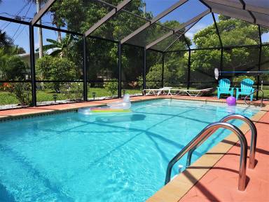 Dom Caloosahatchee