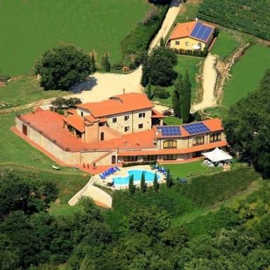Piacevole casa a Manciano con piscina