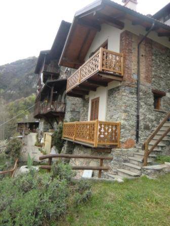 Nice chalet | Pets are welcome in Vercelli