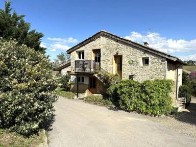 Merveilleux gîte avec barbecue et jardin