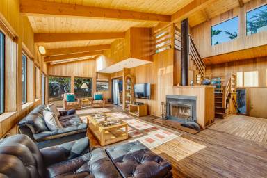 Airbnb  Sea Ranch