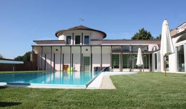 Villa Pool Sermoneta