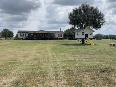 Farmhouse Victoria
