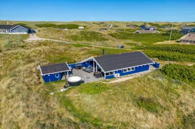61 qm Ferienhaus für 6 Gäste mit Hund in Årgab, Hvide Sande, Dänemark