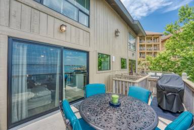 House Horseshoe Bay