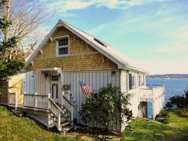 Cottage Pet-friendly Ocean Point