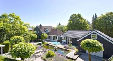 Wohnung mit Pool und Whirlpool