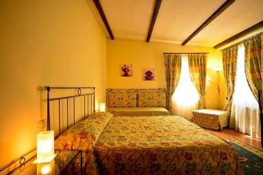 AGRITURISMO IL BORGHETTO (CAMERE CON BAGNO - RISTORANTE DEDICATO - EVENTI E CERIMONIE): Camere, relax, eventi, matrimoni, feste di laurea, battesimo,....