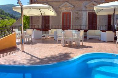 Casa Sassoferrato