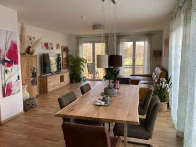 120 m² Apartment