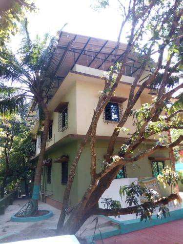 Bed and breakfast  Ashvem Beach