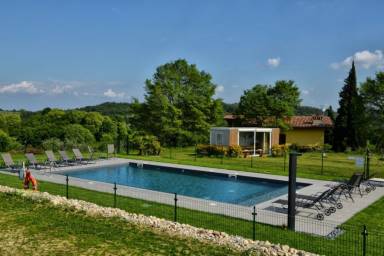Tolles Appartement in Muscoline mit Pool & Grill