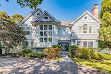 House East Quogue