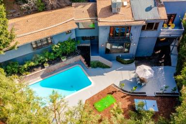 Villa Studio City