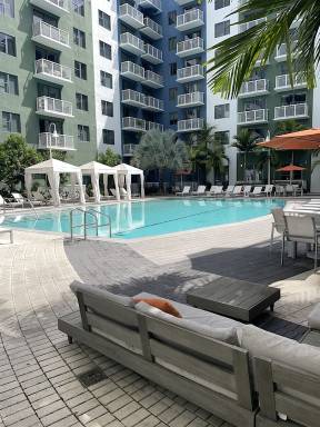 Apartment  North Miami Beach