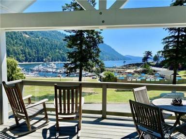 Cottage Balcony Lummi Island