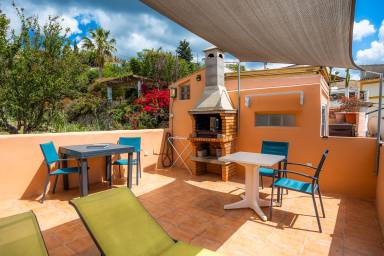 80 m² House