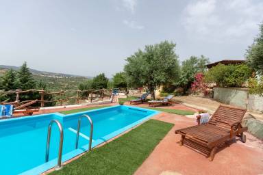 Villa Oliena