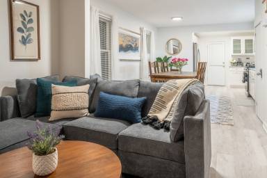 House Hillsborough Township