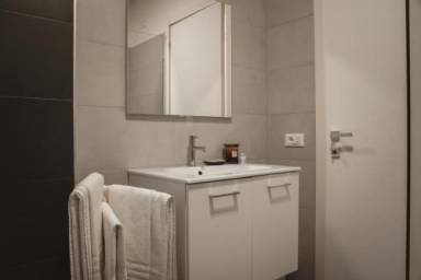 B&B Poli Opposti