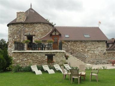 House Pressagny-l'Orgueilleux