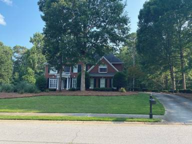 House  Peachtree City