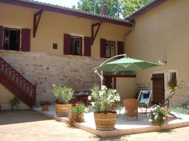 Gîte avec jardin, barbecue et terrasse