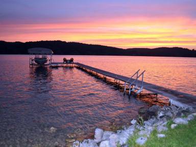 Lakeside leisure with a vacation home in Petoskey, Michigan - HomeToGo
