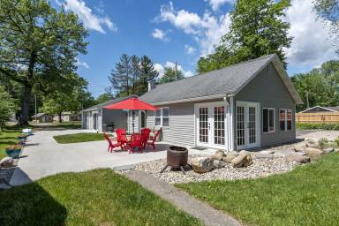 Cottage Shelbyville