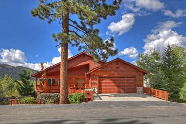 House  Sugarloaf