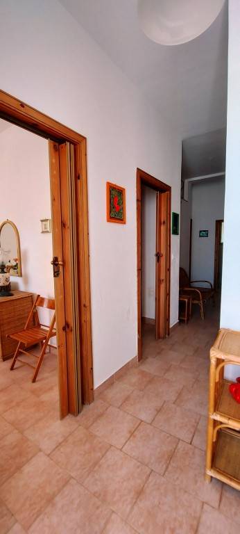 Apartment with yard — photo 3